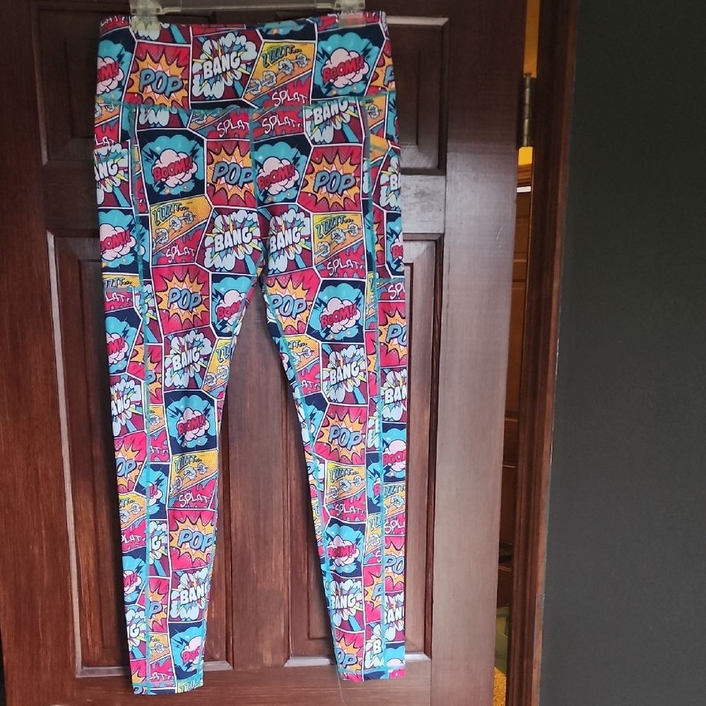 CVG Comic Print Leggings